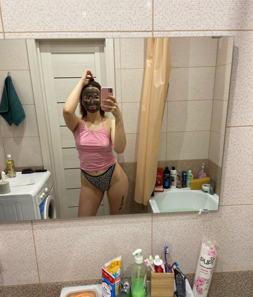 Индивидуалка Эмилия фото № 2 в городе Петродворец