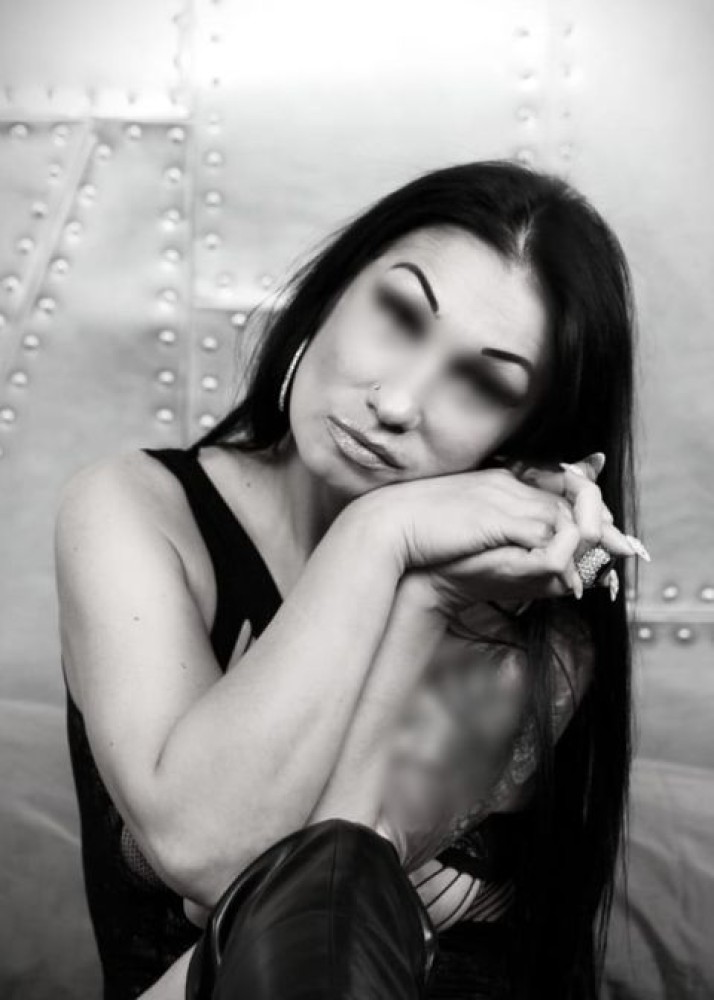 Индивидуалка Амира главное фото в городе Петродворец 