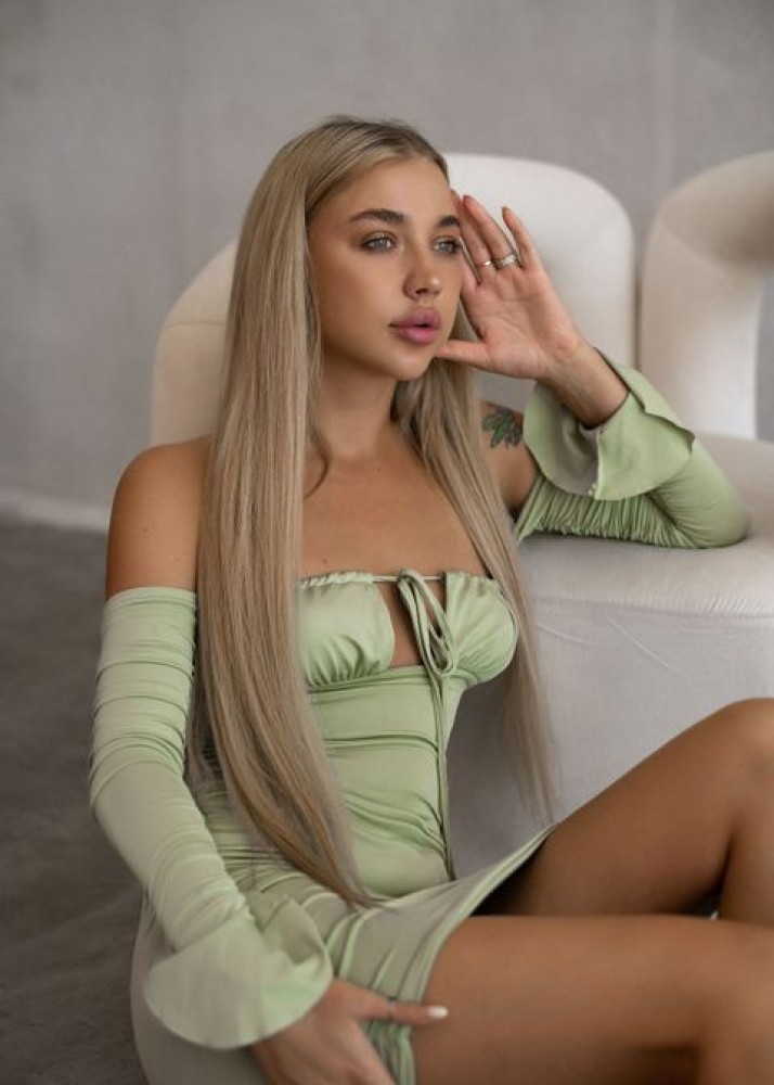 Индивидуалка Карина фото № 2 в городе Петродворец