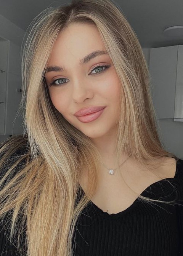 Индивидуалка Яна фото № 2 в городе Петродворец