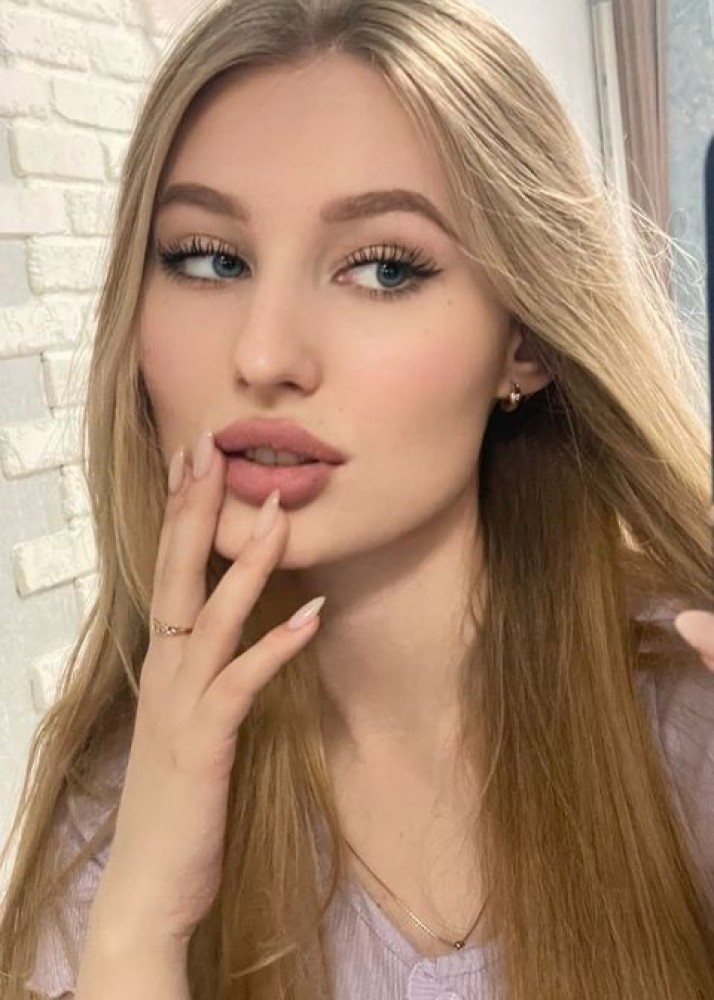 Индивидуалка Юля фото № 2 в городе Петродворец