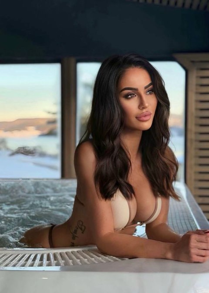 Индивидуалка Юля фото № 2 в городе Петродворец