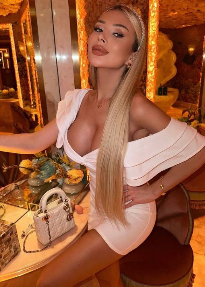 Индивидуалка Юля фото № 2 в городе Петродворец