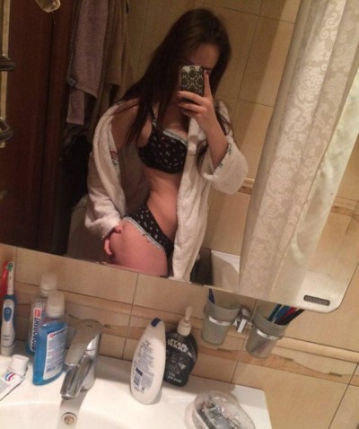 Светка, Г. Петродворец