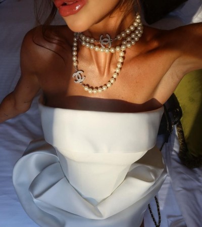 Алисия, Г. Петродворец