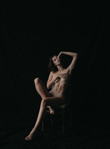 Донна, Г. Петродворец