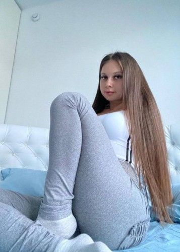 Александра, Г. Петродворец