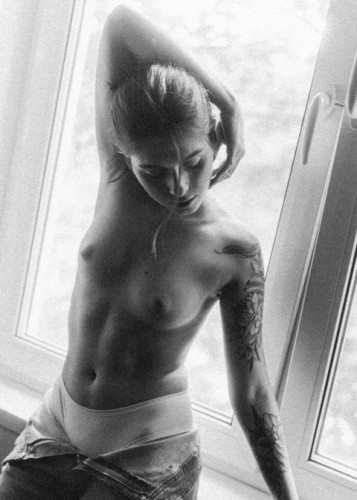 Яна, Г. Петродворец